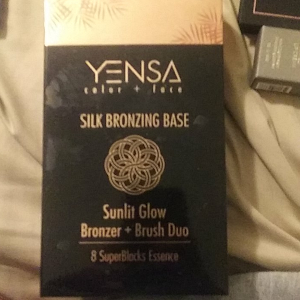 Bronzer and brush